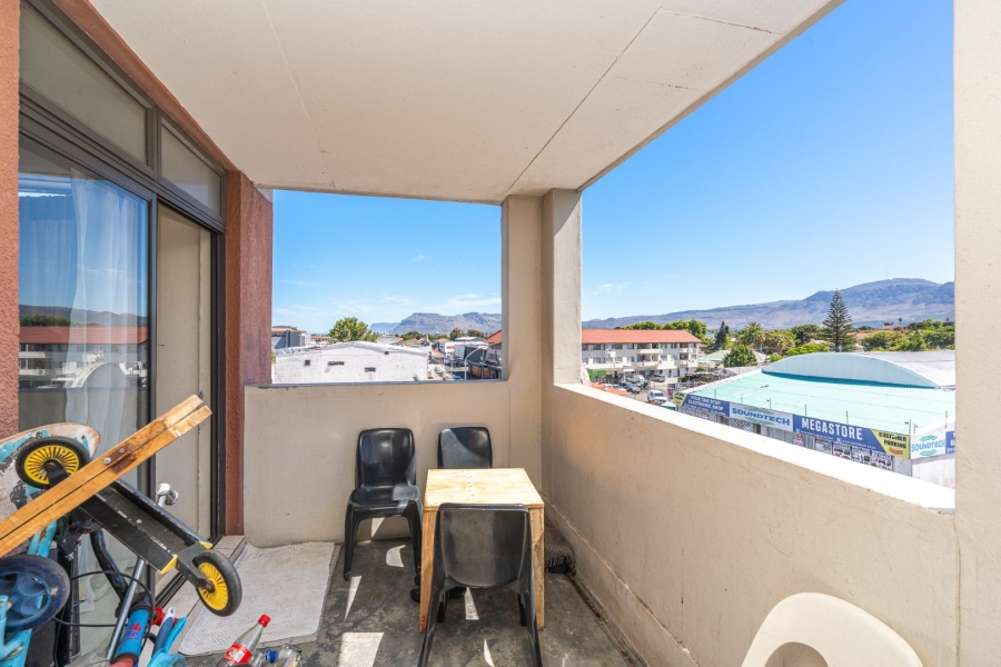 2 Bedroom Property for Sale in Wynberg Western Cape